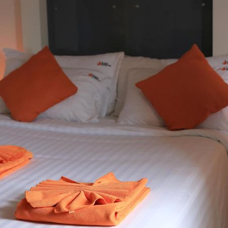 The Original Orange Hotel Nakhon Si Thammarat Bilik gambar